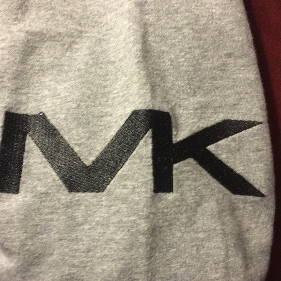 Like New Micheal Kors Gray Sweatshirt. Size Large - Picture 2 of 8